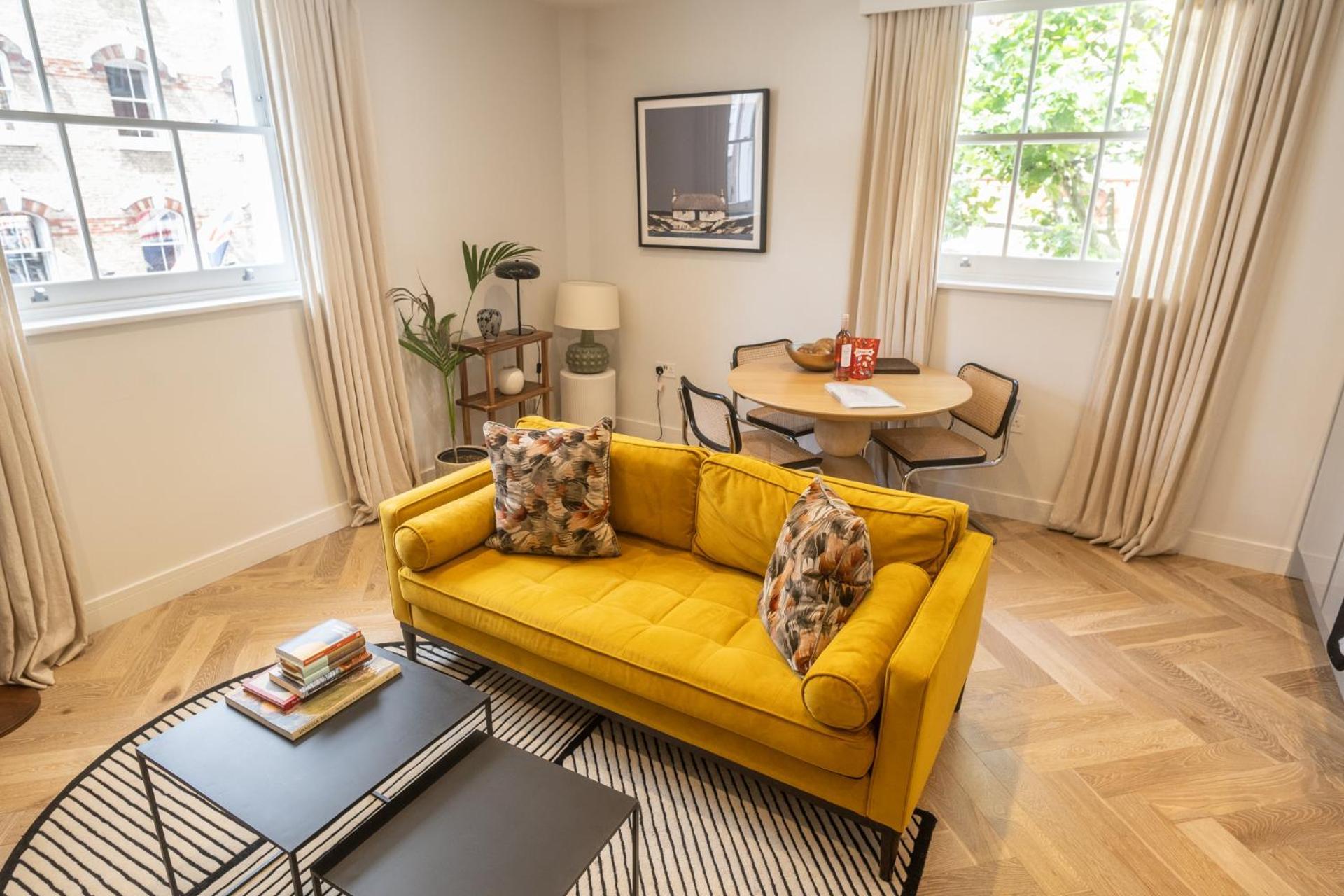 Modern, Stylish Newly Refurbished 2Nd Floor Apartment In Fitzrovia Londyn Zewnętrze zdjęcie