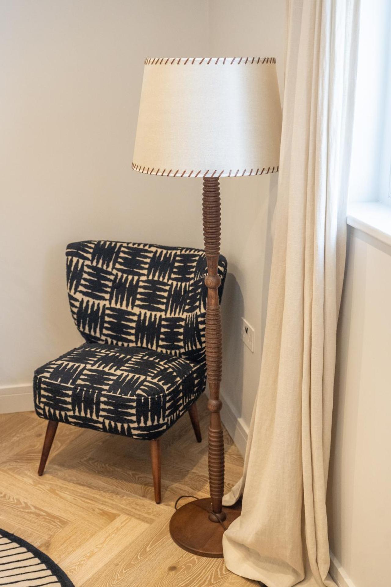 Modern, Stylish Newly Refurbished 2Nd Floor Apartment In Fitzrovia Londyn Zewnętrze zdjęcie