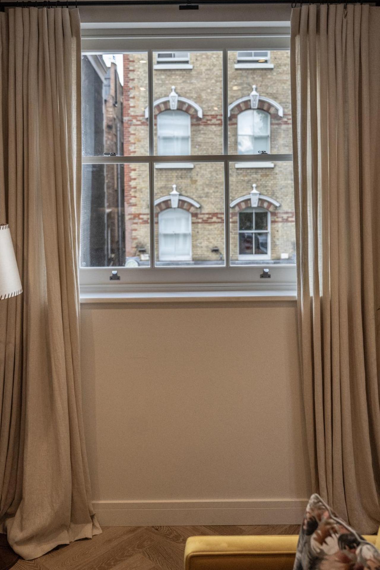 Modern, Stylish Newly Refurbished 2Nd Floor Apartment In Fitzrovia Londyn Zewnętrze zdjęcie