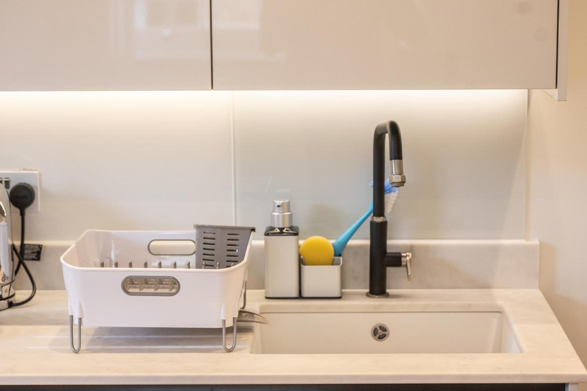 Modern, Stylish Newly Refurbished 2Nd Floor Apartment In Fitzrovia Londyn Zewnętrze zdjęcie